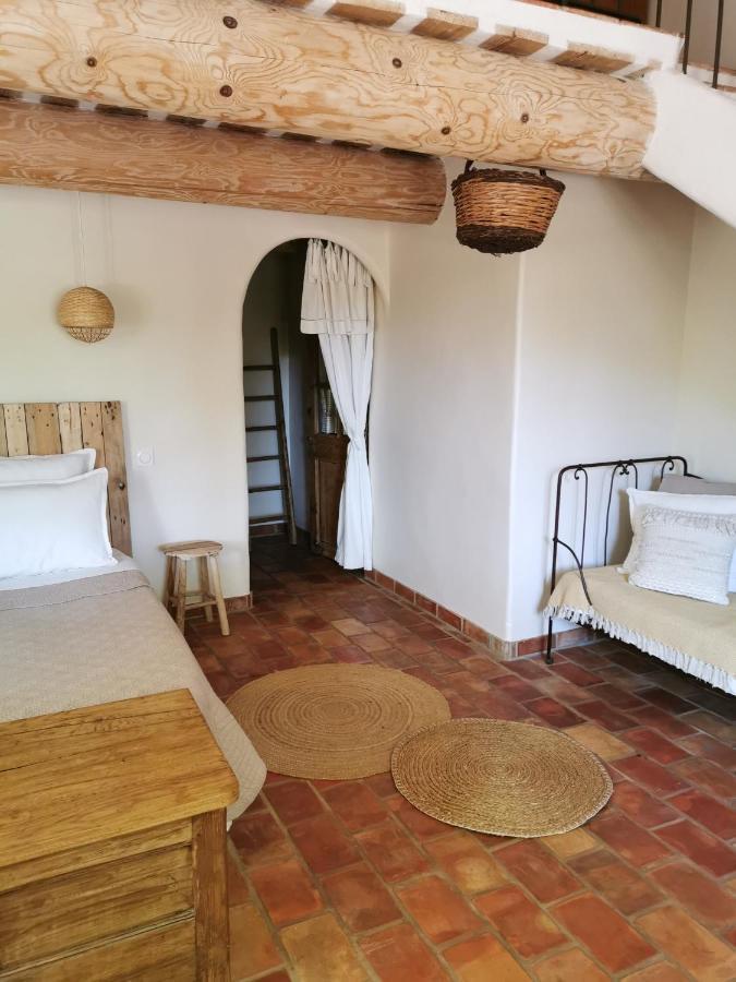 Hotel Les Anes De Petit Jean Pierrefeu-du-Var Exteriér fotografie